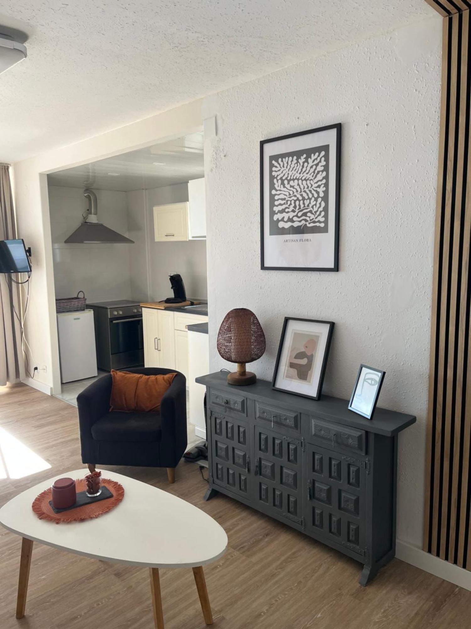 Appartement Vue Mer Avec Piscine Et Wifi Salou Extérieur photo