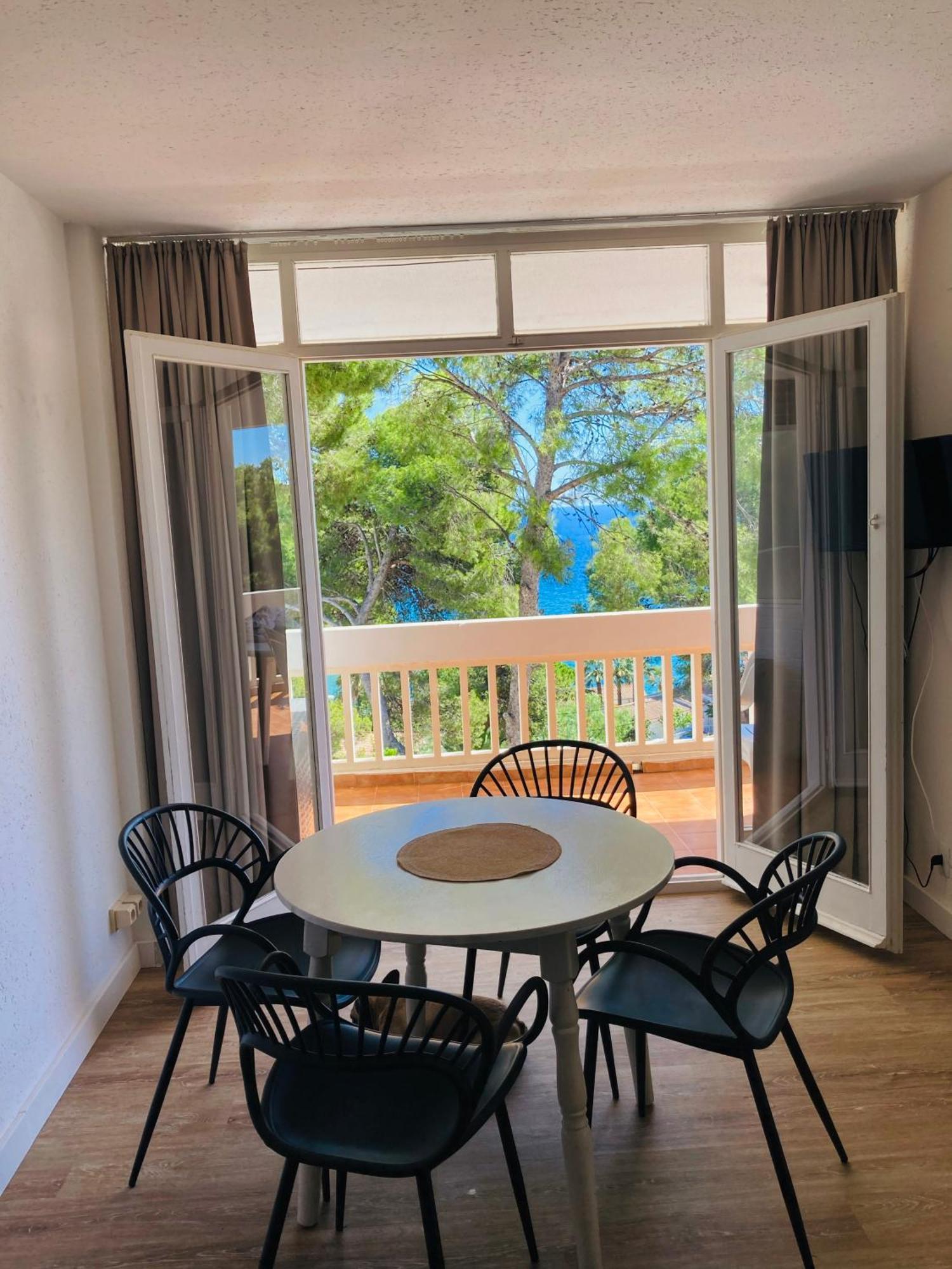 Appartement Vue Mer Avec Piscine Et Wifi Salou Extérieur photo
